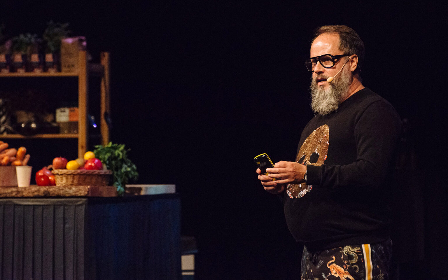 Johan Jörgensen på scenen.